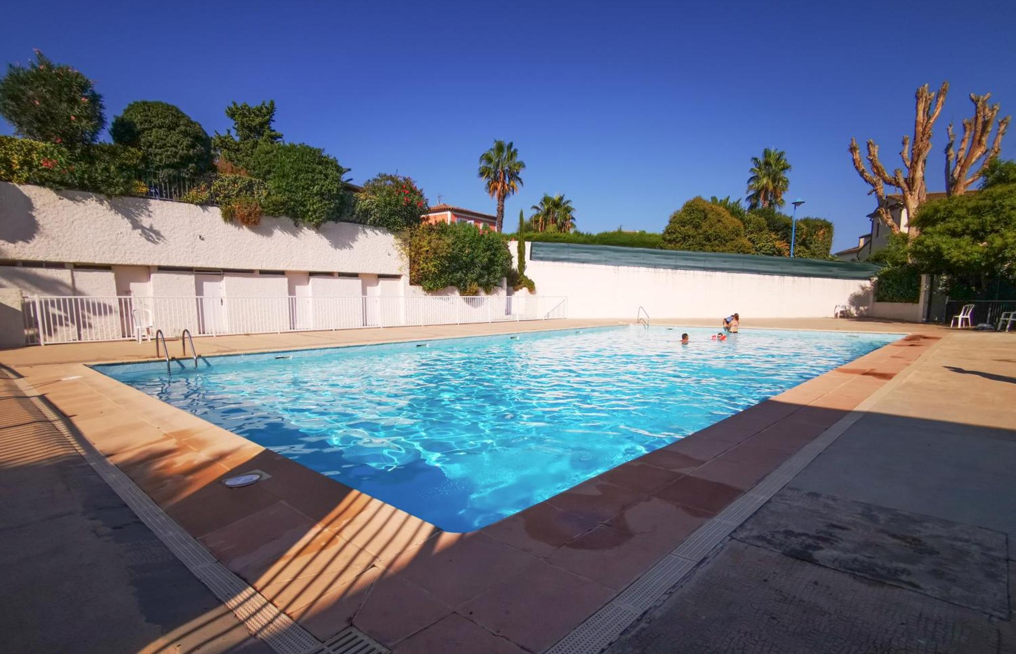 Leman Holidays - Le Palm Mandelieu-la-Napoule Exterior photo